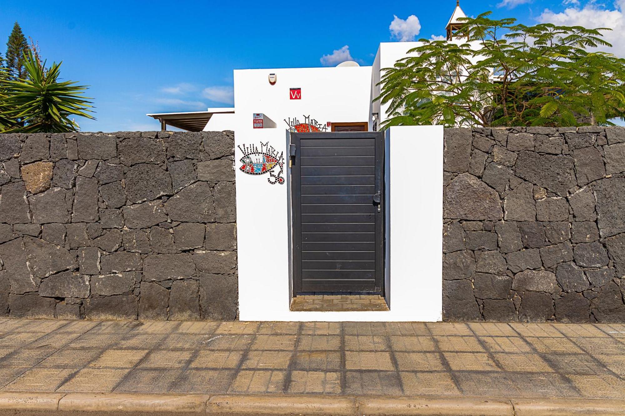 Villa Maria En Playa Blanca Exterior photo