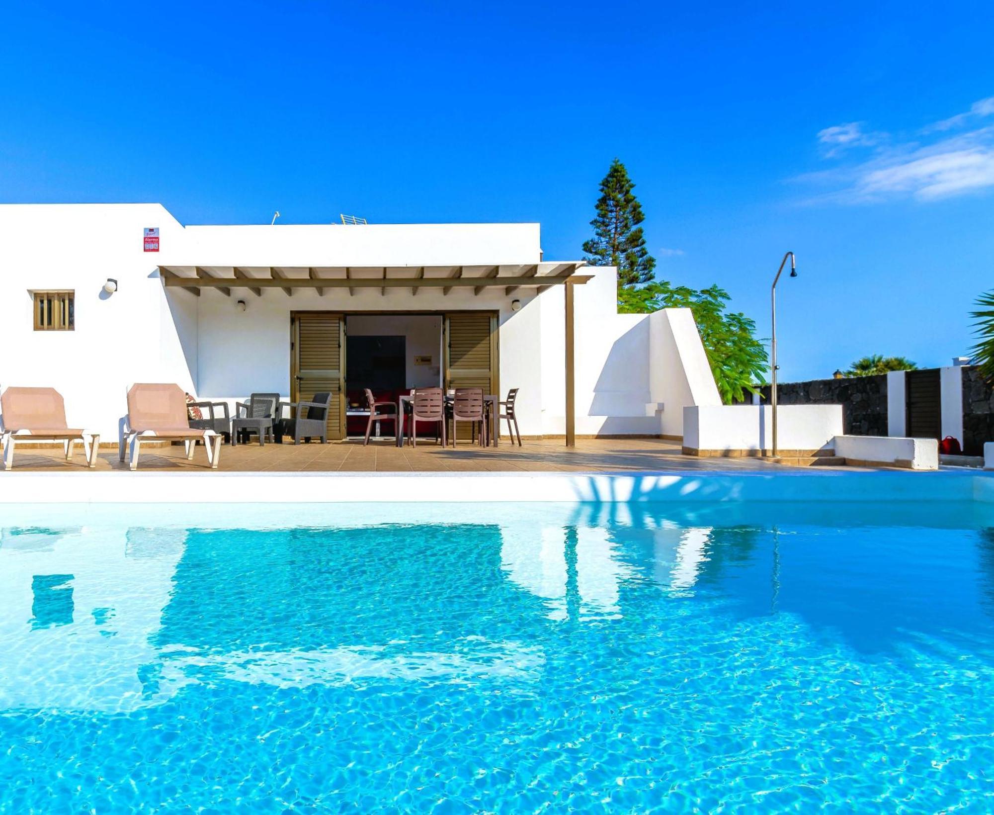 Villa Maria En Playa Blanca Exterior photo
